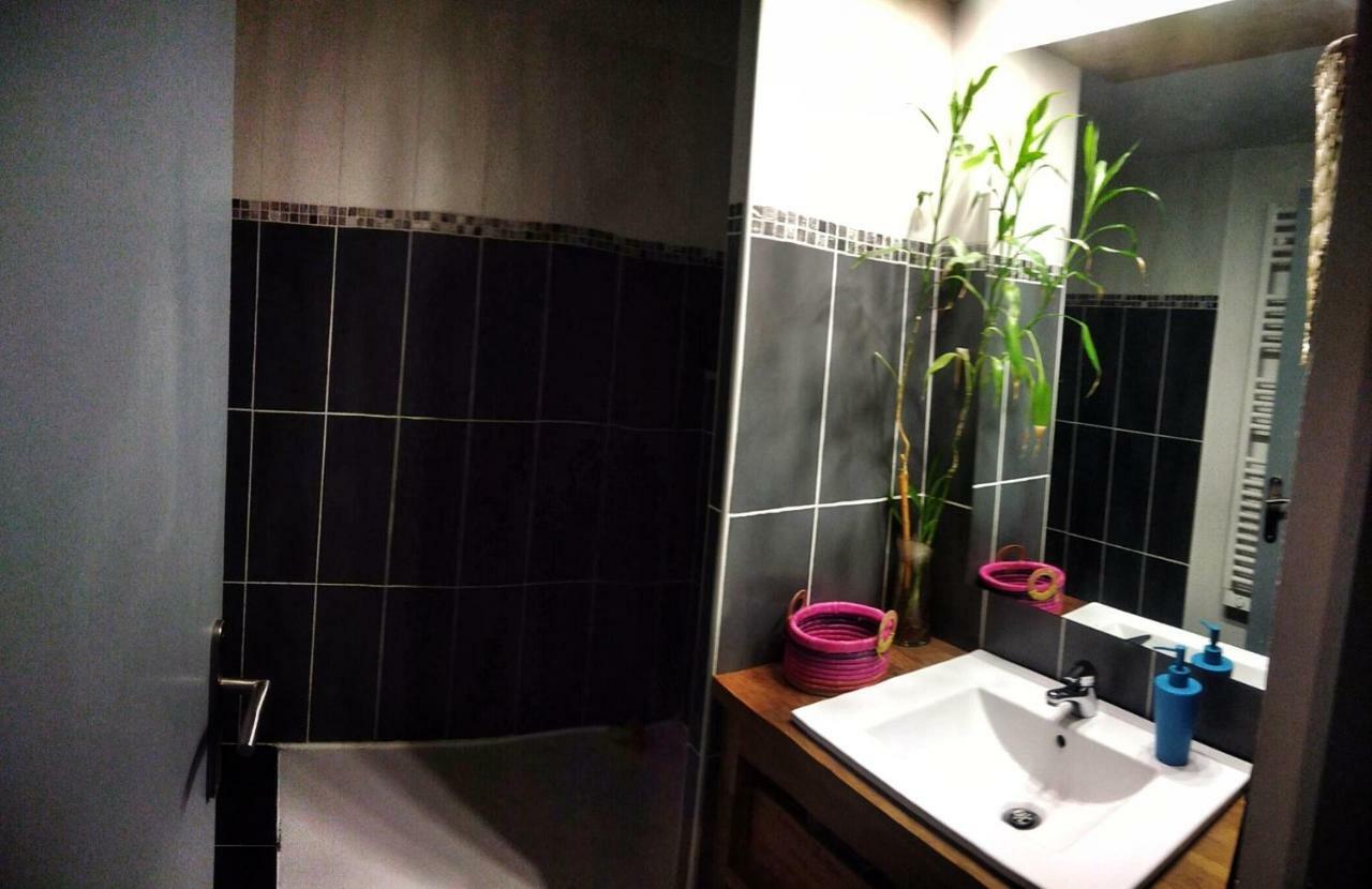 Loft Mezzanine Verriere Avec Vue Apartment Saint-Denis Ngoại thất bức ảnh